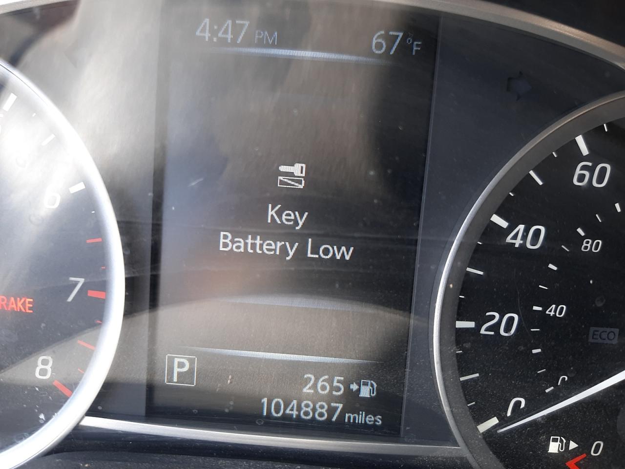 Photo 8 from auction – 2017 NISSAN SENTRA S with VIN 3N1AB7AP3HY324874