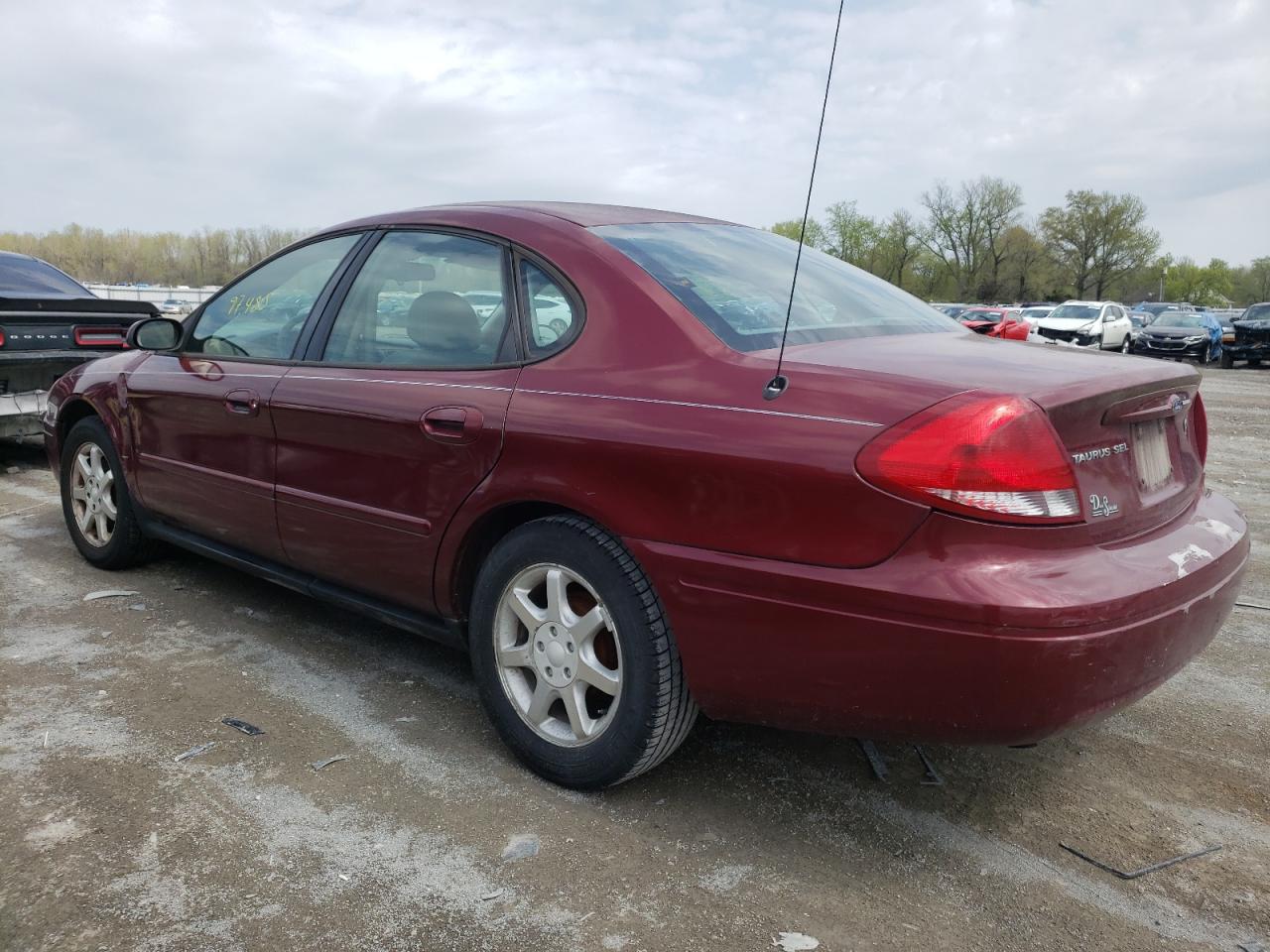 Photo 3 from auction – 2007 FORD TAURUS SEL with VIN 1FAFP56U37A126506