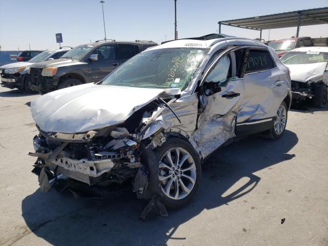 Photo 2 from auction – 2018 LINCOLN MKC SELECT with VIN 5LMCJ2C94JUL14561