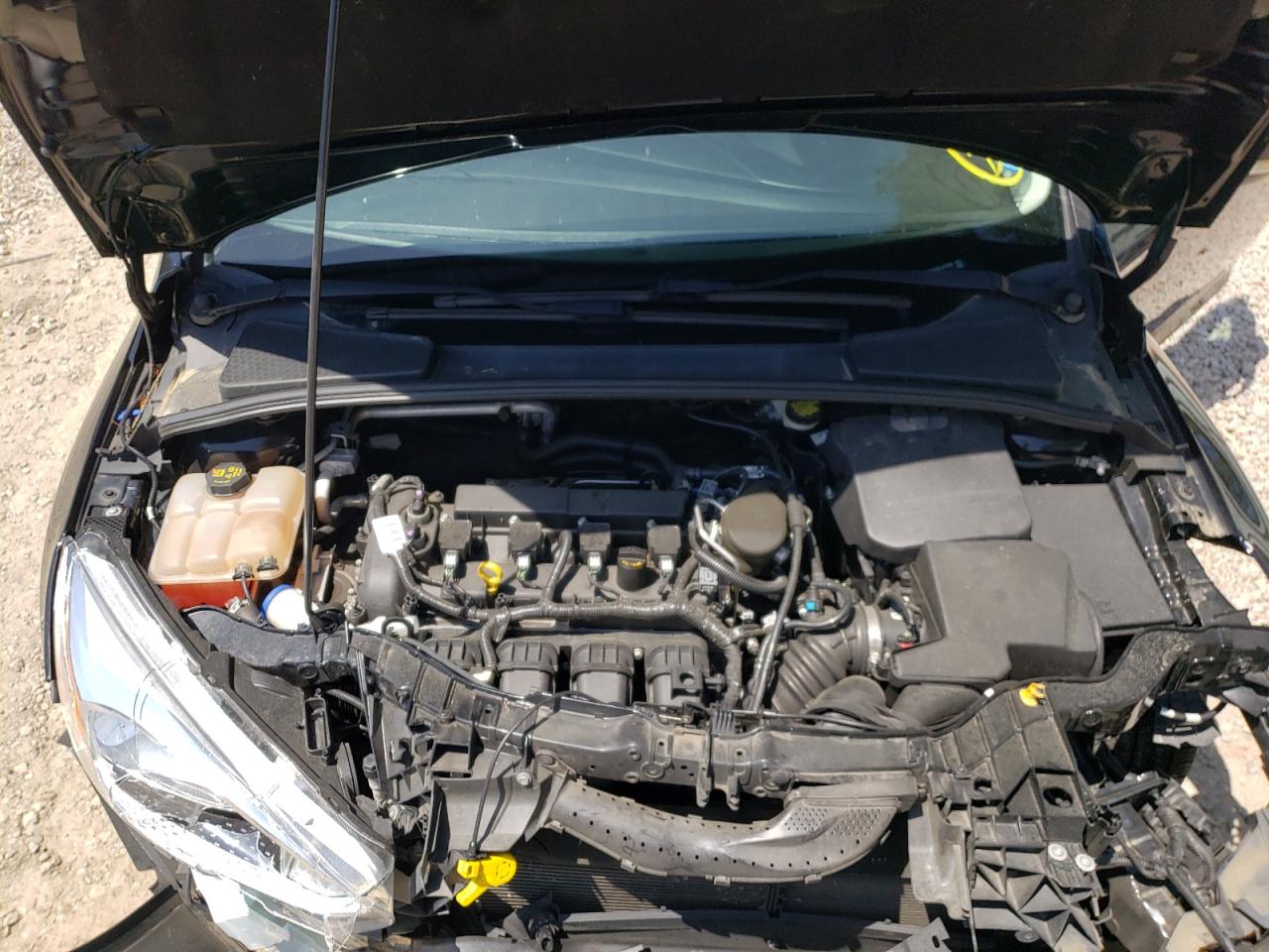 Photo 7 from auction – 2016 FORD FOCUS SE with VIN 1FADP3F20GL241580