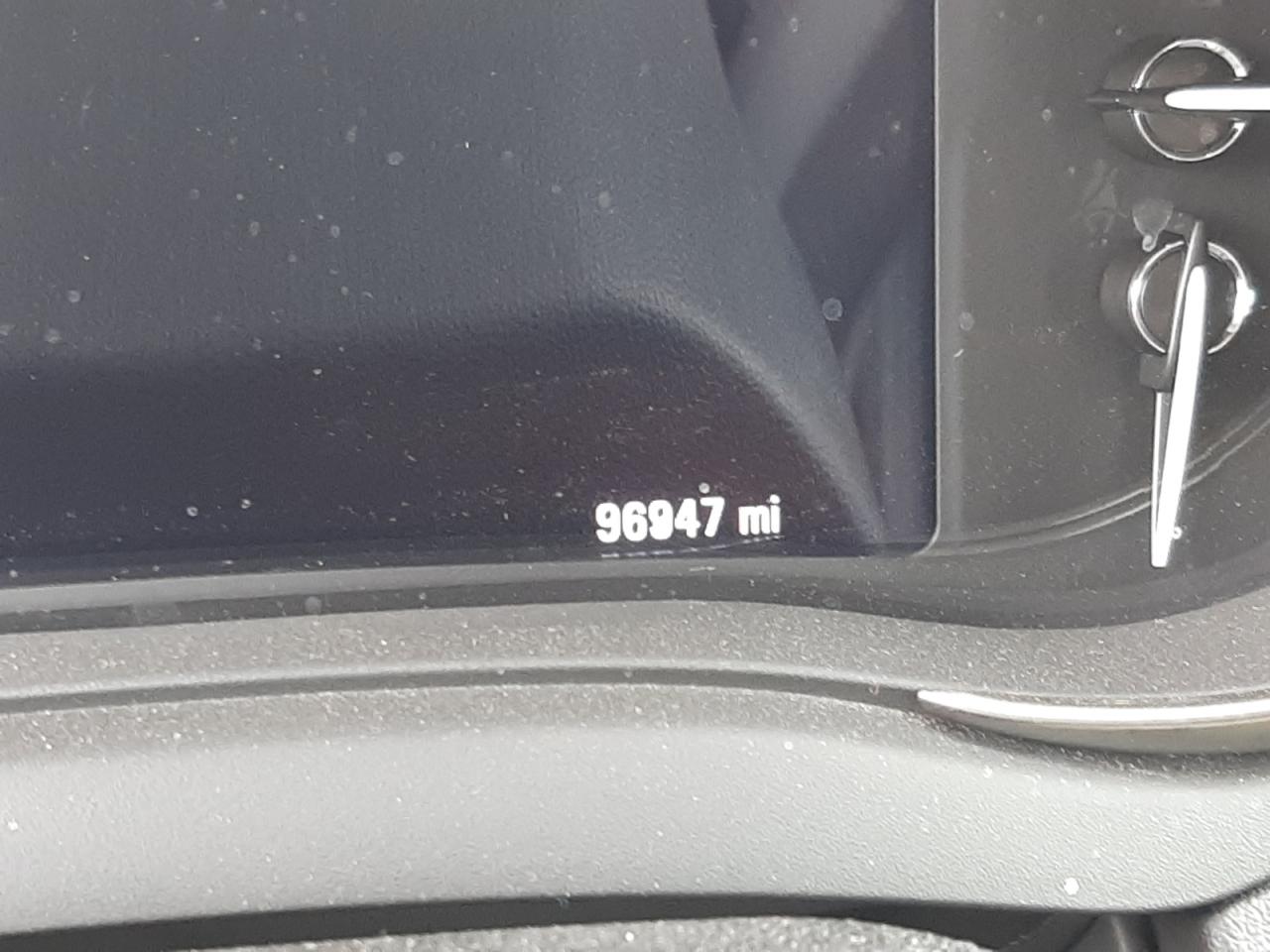 Photo 8 from auction – 2016 BUICK LACROSSE with VIN 1G4GB5G32GF186682