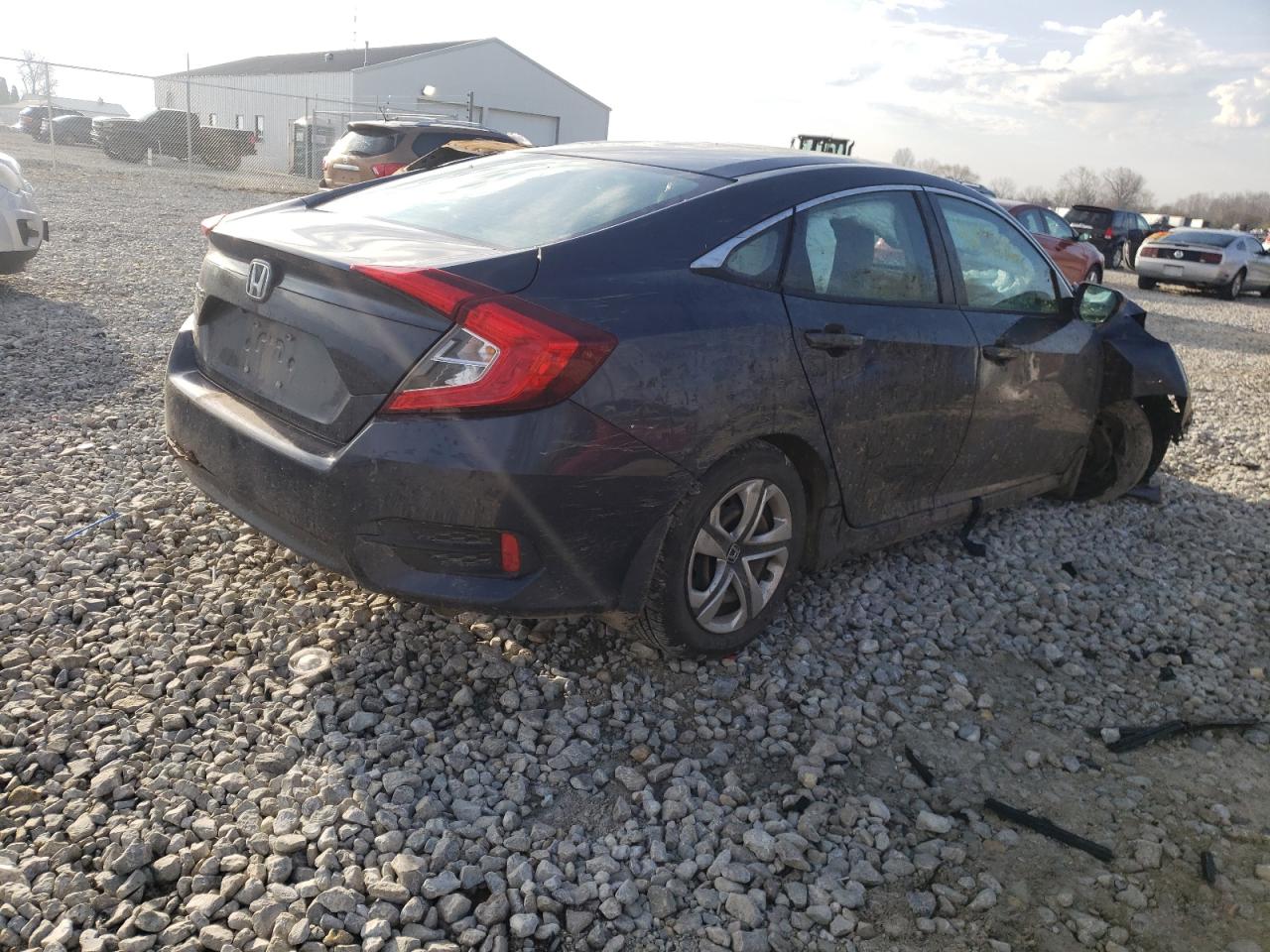 Photo 4 from auction – 2016 HONDA CIVIC LX with VIN 19XFC2F54GE027154