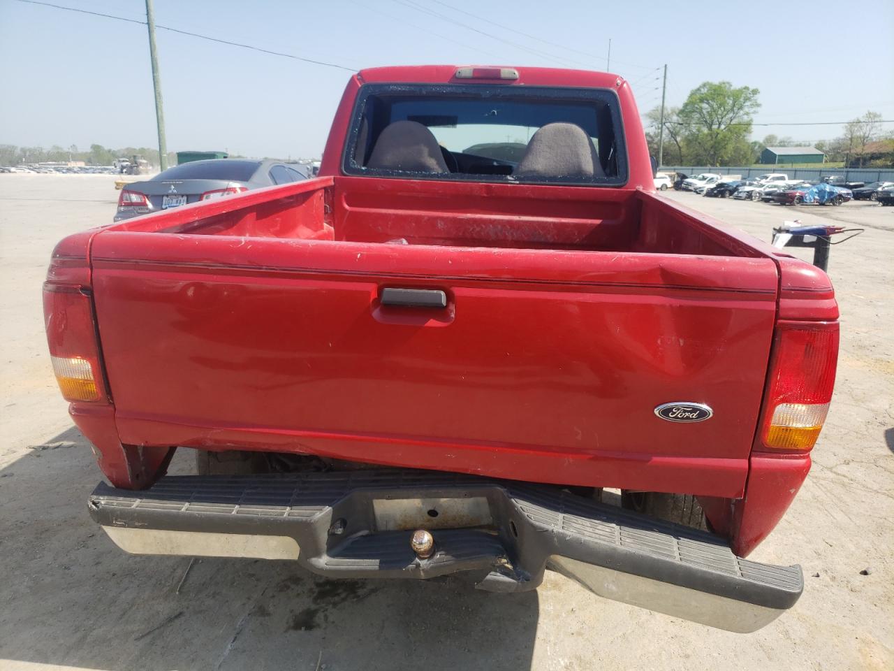 Photo 6 from auction – 2000 FORD RANGER with VIN 1FTYR10V4YTA09059