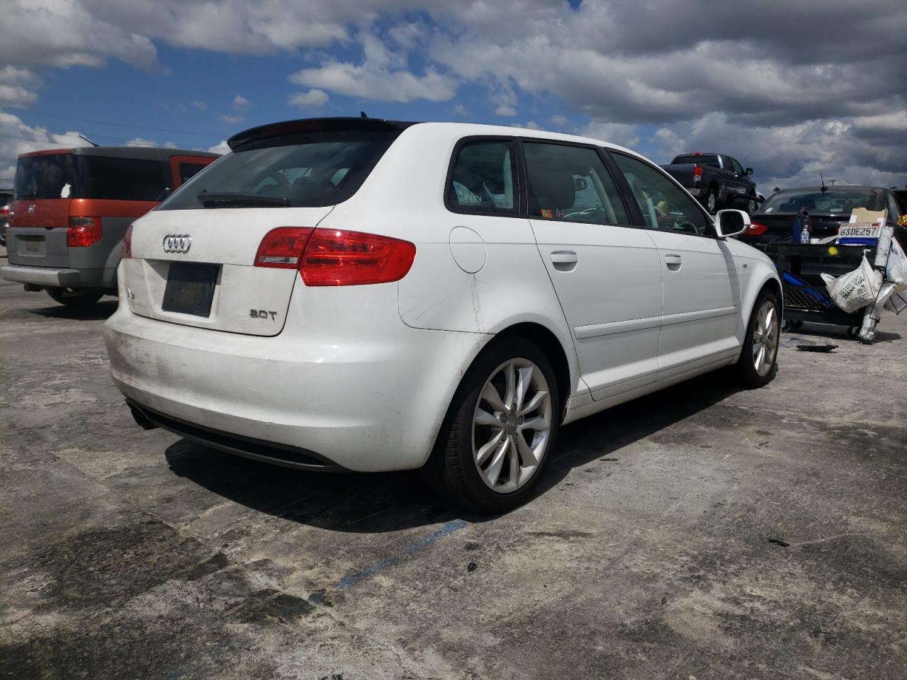 Photo 4 from auction – 2013 AUDI A3 PREMIUM with VIN WAUBEAFM3DA025708