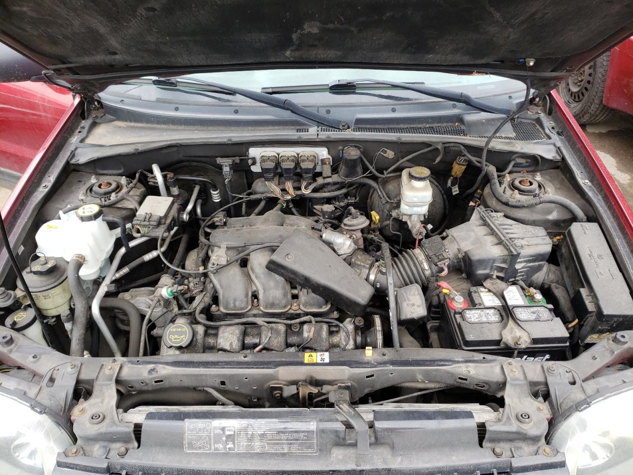 Photo 7 from auction – 2005 FORD ESCAPE XLT with VIN 1FMYU931X5DA25340