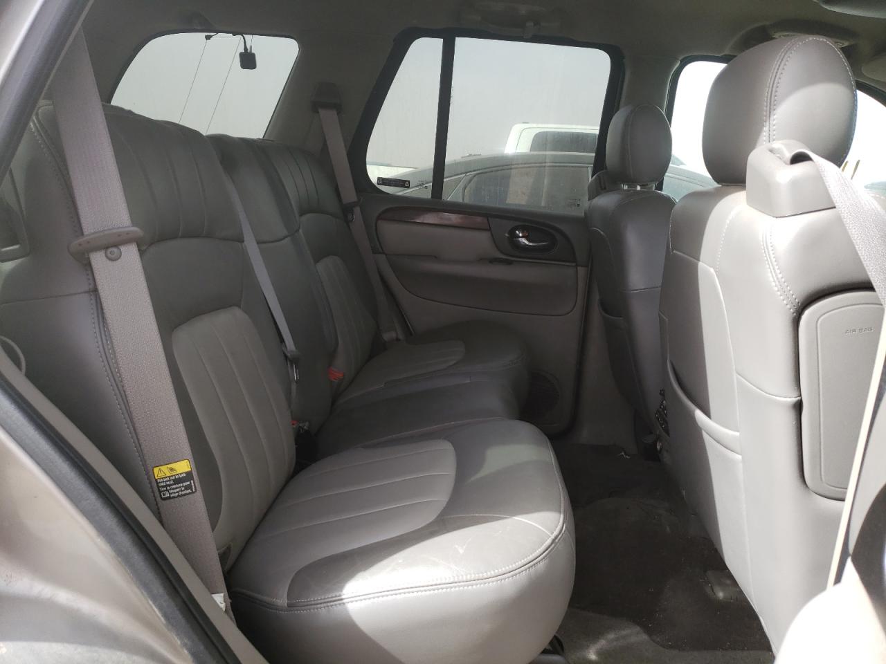 Photo 6 from auction – 2002 GMC ENVOY with VIN 1GKDT13S522131285