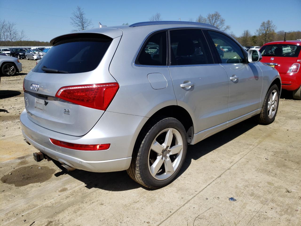 Photo 4 from auction – 2010 AUDI Q5 PREMIUM with VIN WA1LKAFP3AA083835
