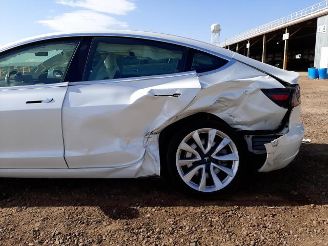 Photo 9 from auction – 2019 TESLA MODEL 3 with VIN 5YJ3E1EB8KF437845