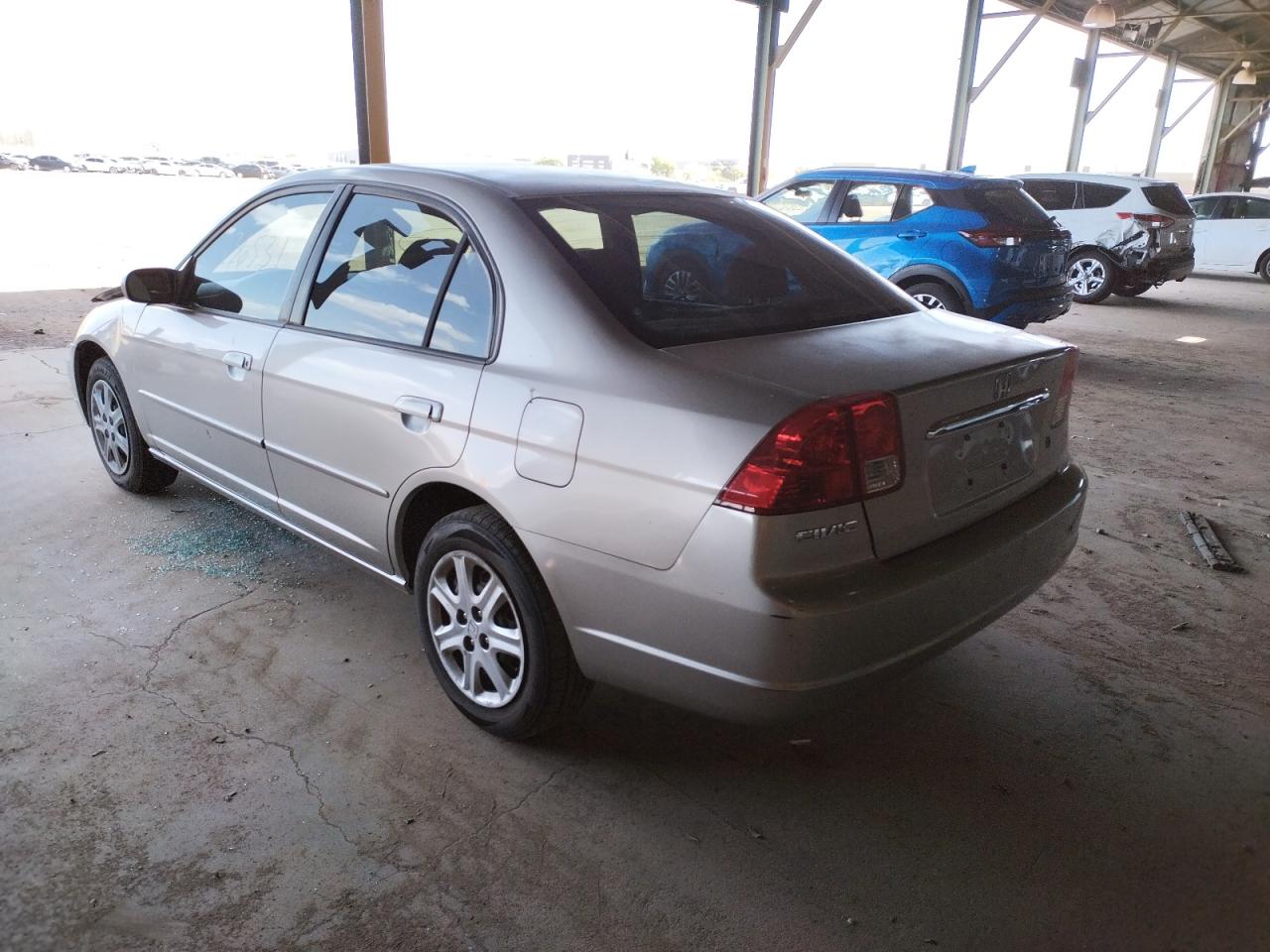 Photo 3 from auction – 2003 HONDA CIVIC EX with VIN 1HGES26733L017556