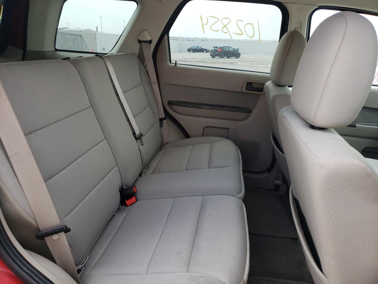 Photo 6 from auction – 2010 FORD ESCAPE XLT with VIN 1FMCU0DGXAKC29005