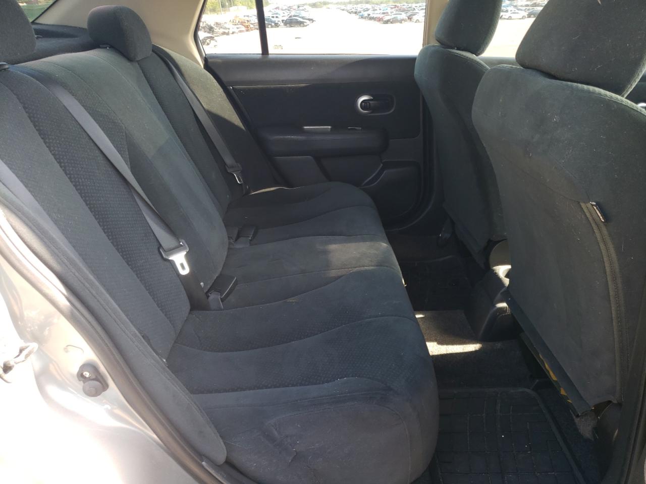 Photo 6 from auction – 2011 NISSAN VERSA S with VIN 3N1BC1AP4BL439129