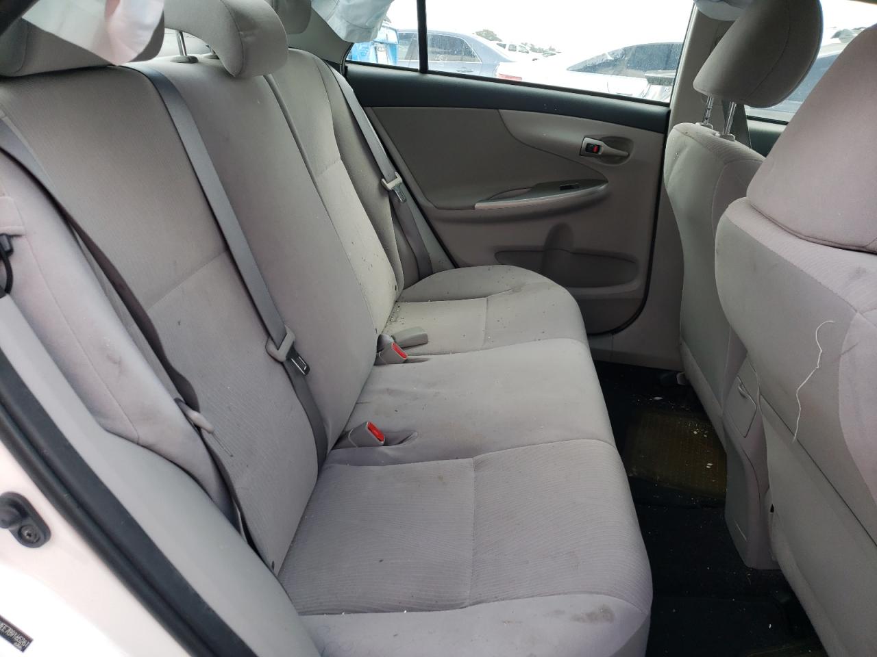 Photo 6 from auction – 2011 TOYOTA COROLLA BA with VIN JTDBU4EE7B9165261