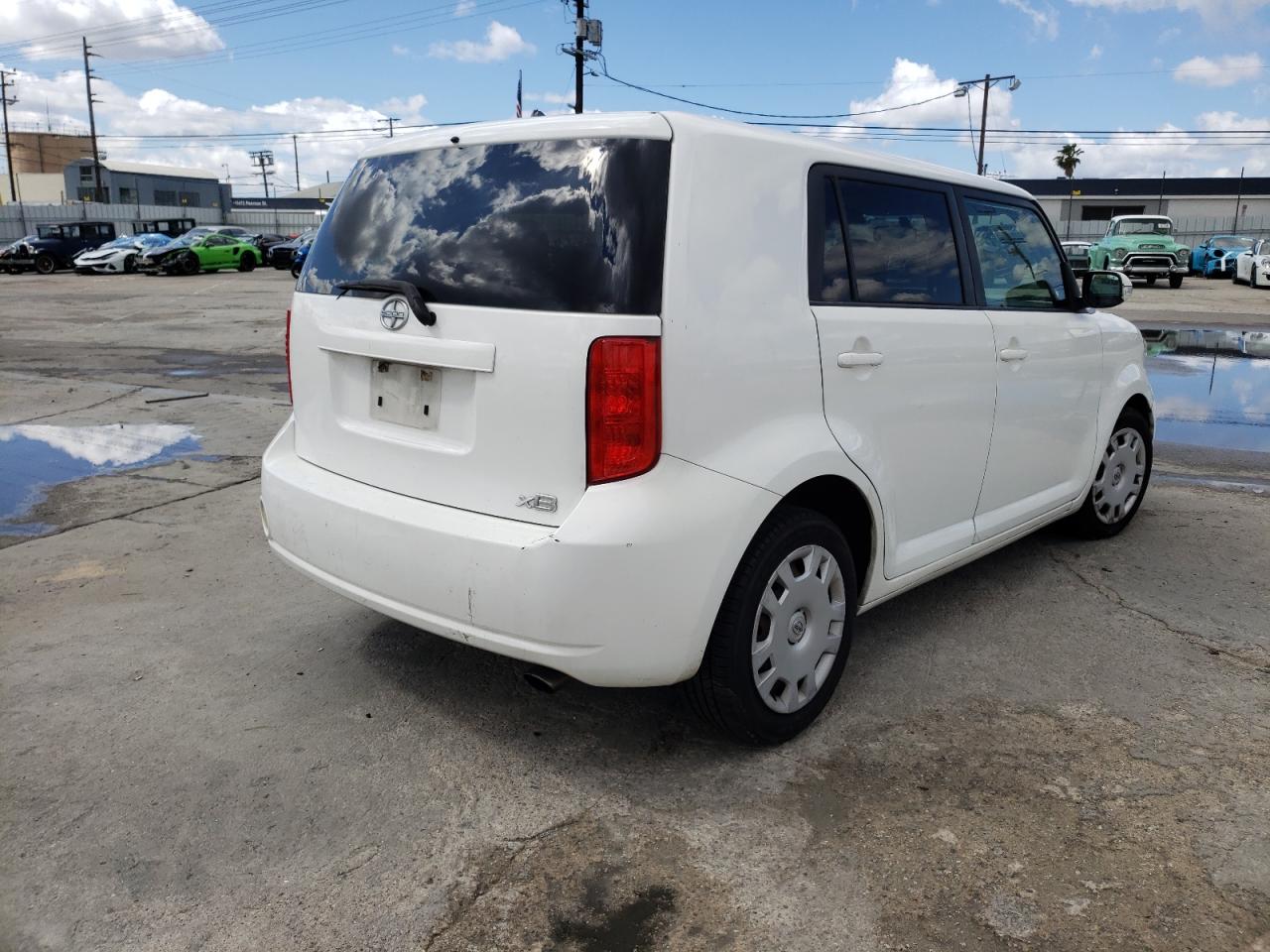 Photo 4 from auction – 2008 TOYOTA SCION XB with VIN JTLKE50EX81058985