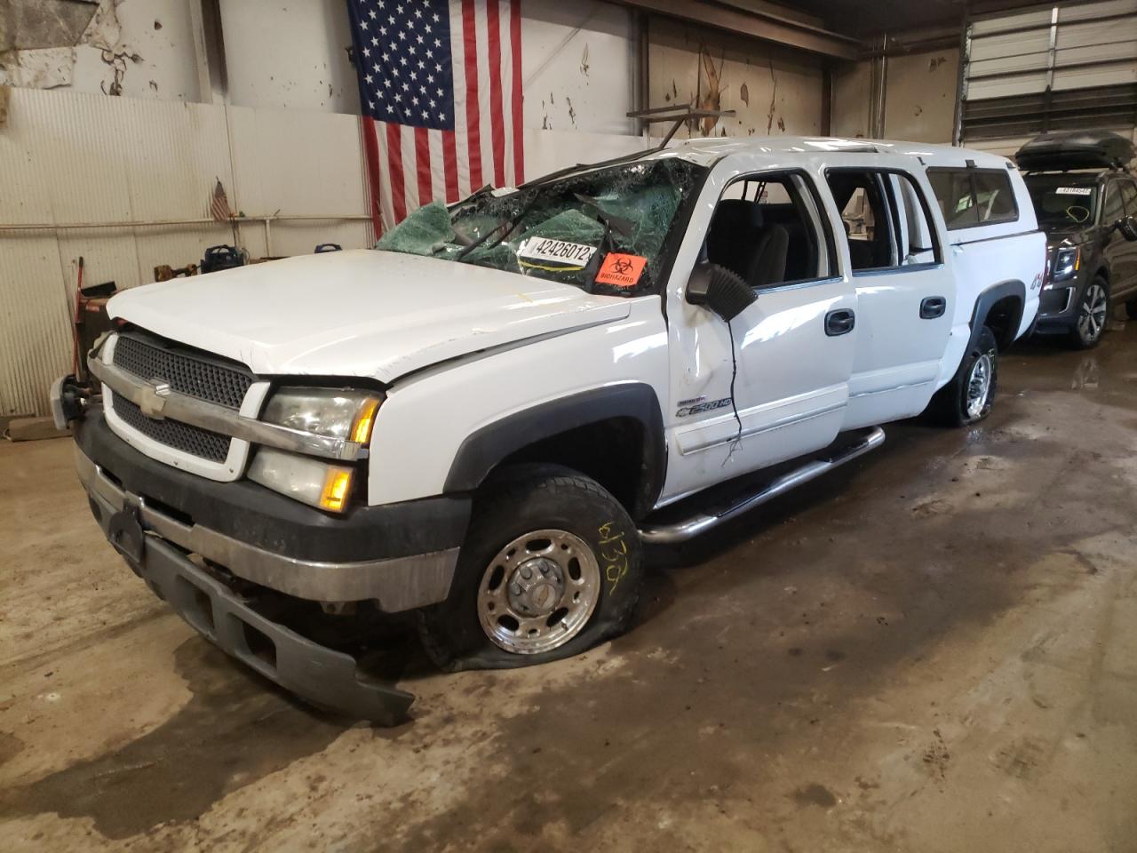 Photo 2 from auction – 2003 CHEVROLET SILVERADO with VIN 1GCHK23173F132171