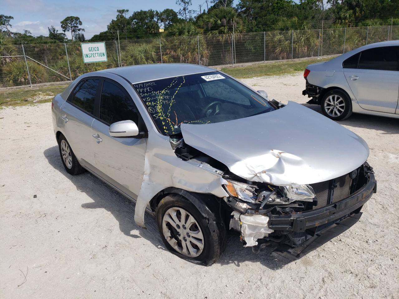 KIA FORTE EX 2011 with VIN KNAFU4A22B5466487 - Photo from auction
