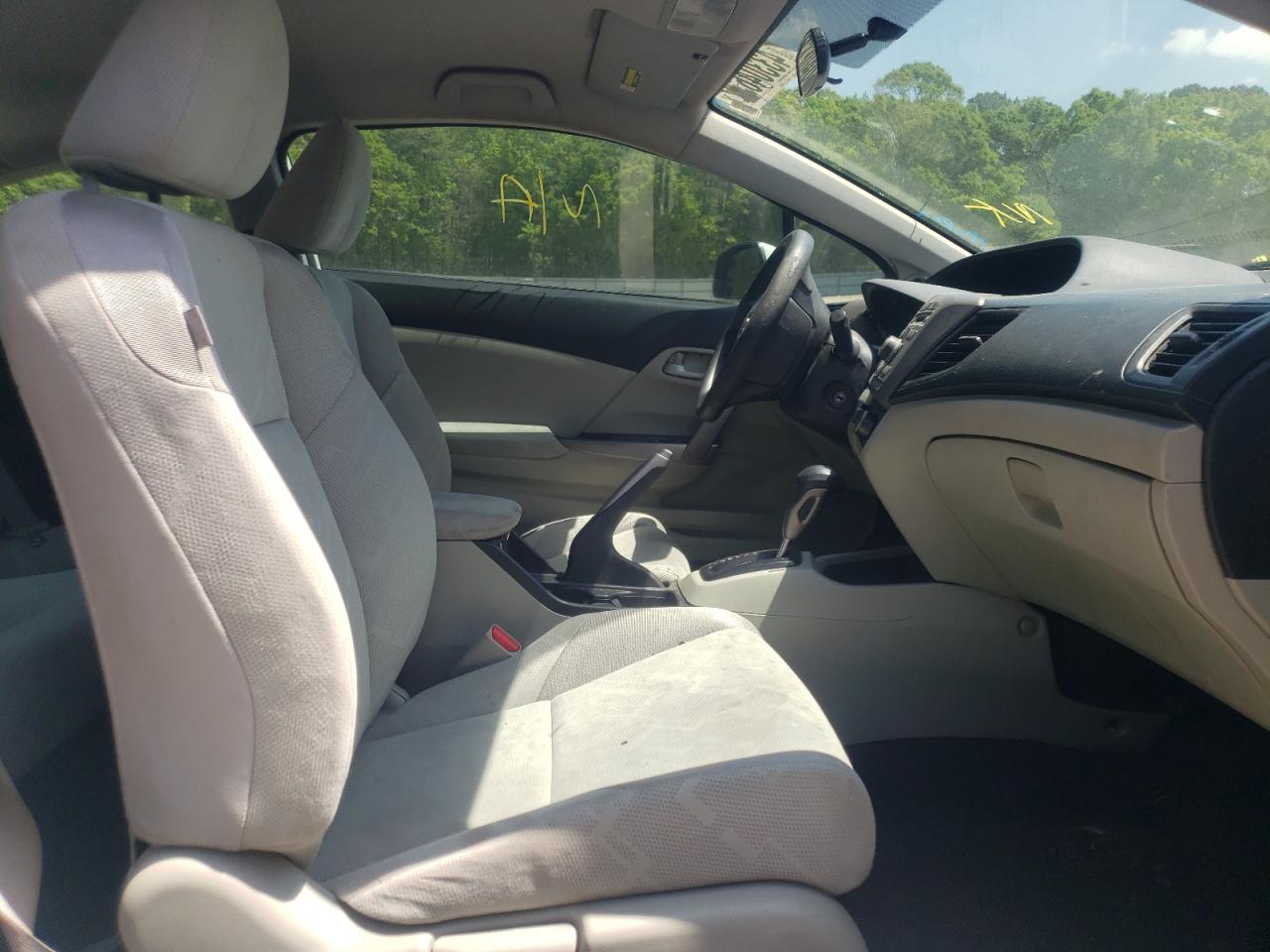 Photo 5 from auction – 2012 HONDA CIVIC LX with VIN 2HGFG3B50CH547271