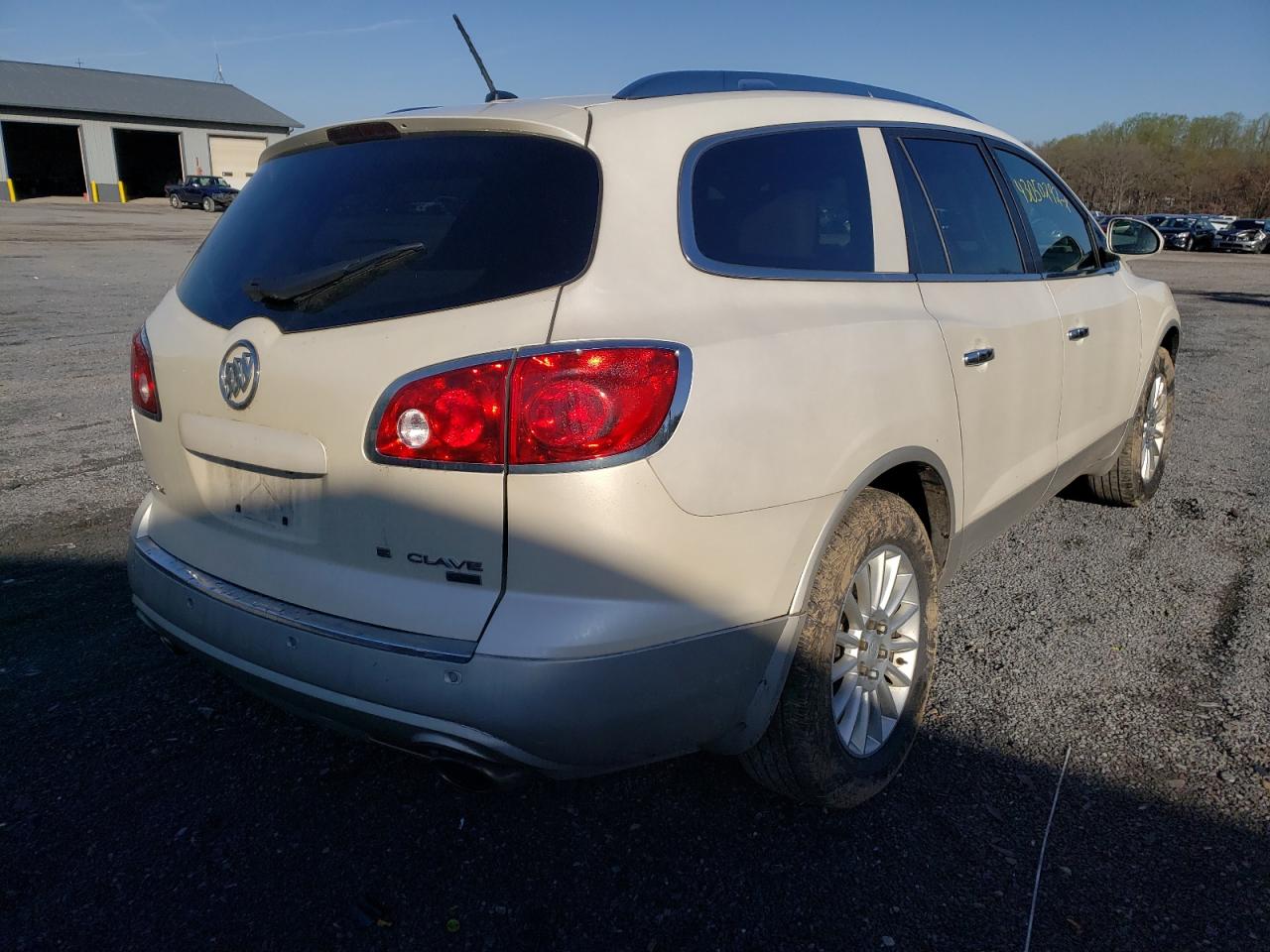 Photo 4 from auction – 2011 BUICK ENCLAVE CX with VIN 5GAKVBED0BJ367979