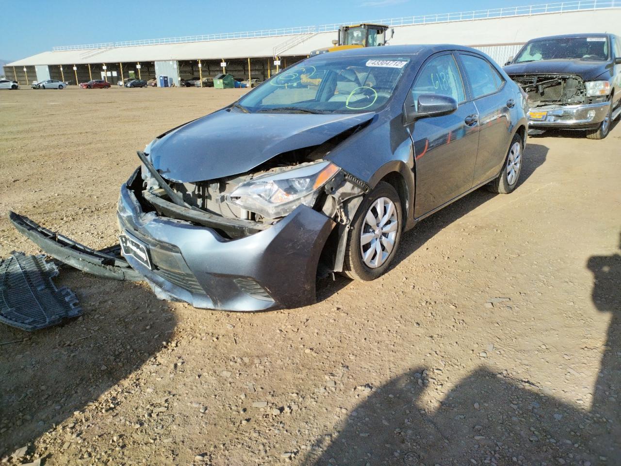 Photo 2 from auction – 2014 TOYOTA COROLLA L with VIN 2T1BURHE3EC204015