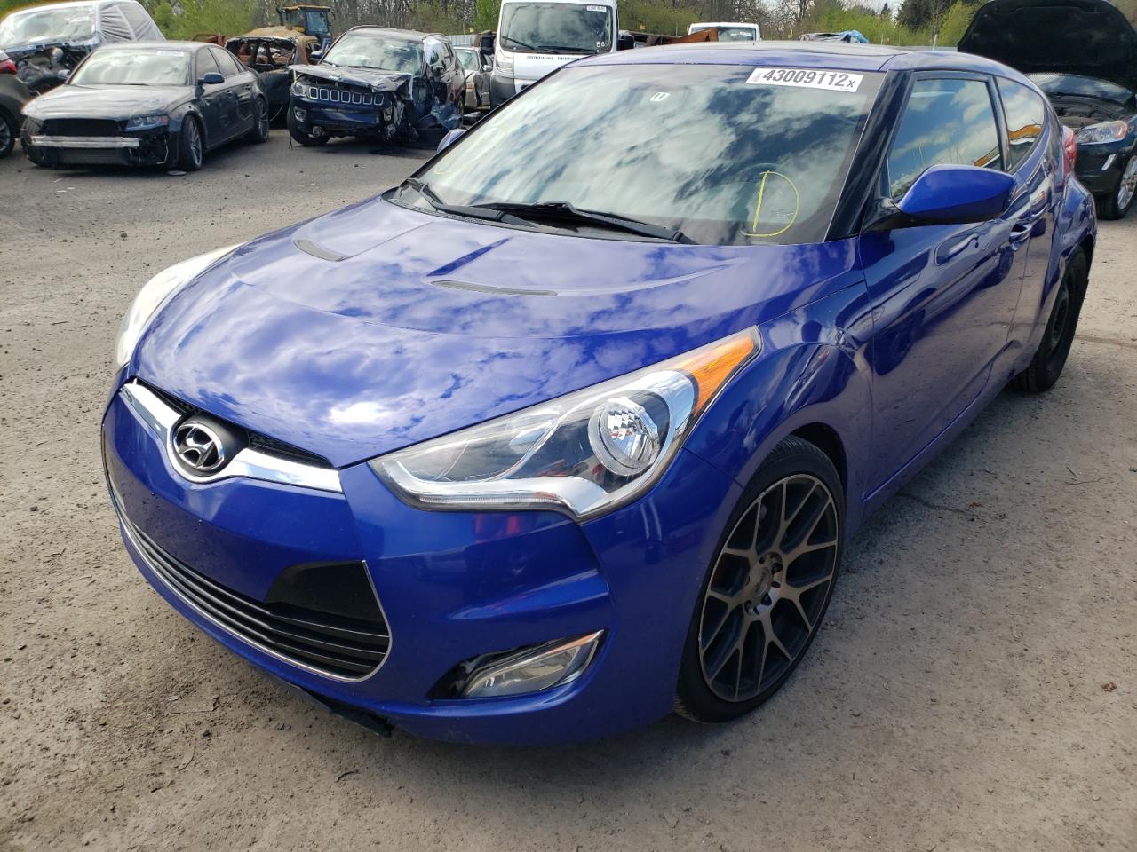 Photo 2 from auction – 2012 HYUNDAI VELOSTER with VIN KMHTC6AD4CU069484