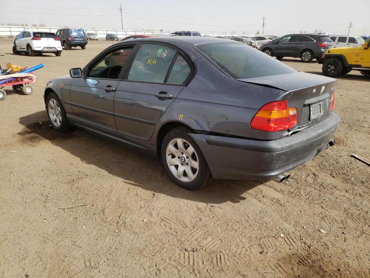 Photo 3 from auction – 2002 BMW 325 XI with VIN WBAEU33432PF66223