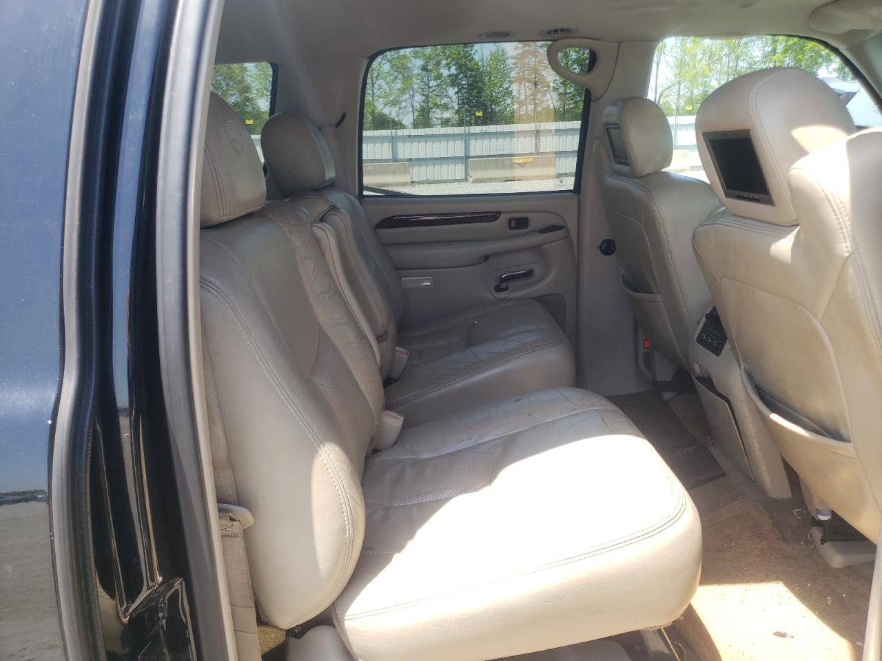 Photo 6 from auction – 2003 CADILLAC ESCALADE E with VIN 3GYFK66N23G293677