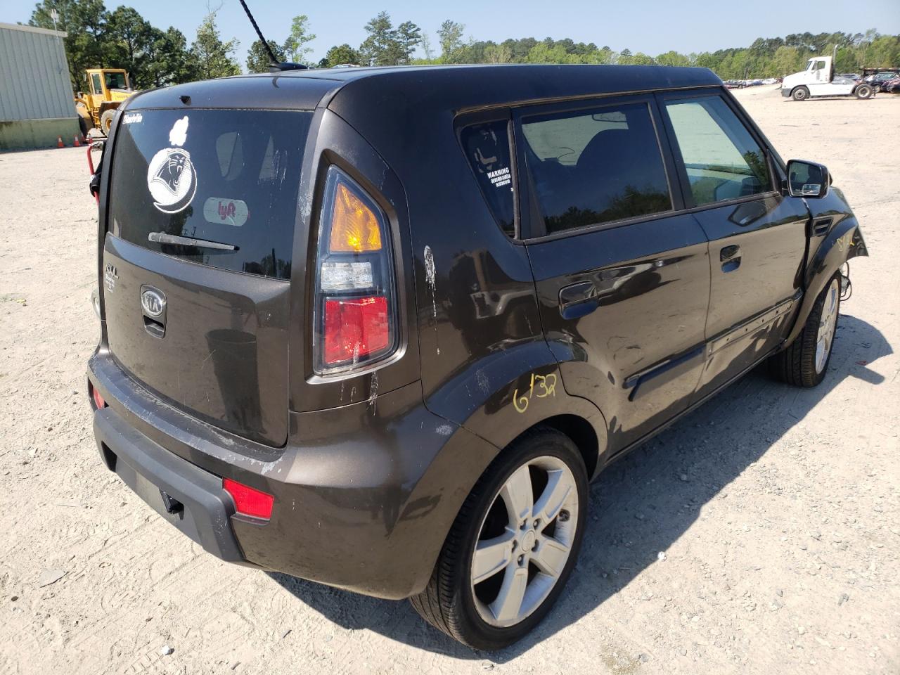 Photo 4 from auction – 2010 KIA SOUL + with VIN KNDJT2A28A7039693