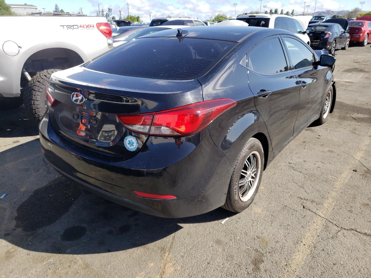 Photo 4 from auction – 2016 HYUNDAI ELANTRA SE with VIN KMHDH4AE3GU601705