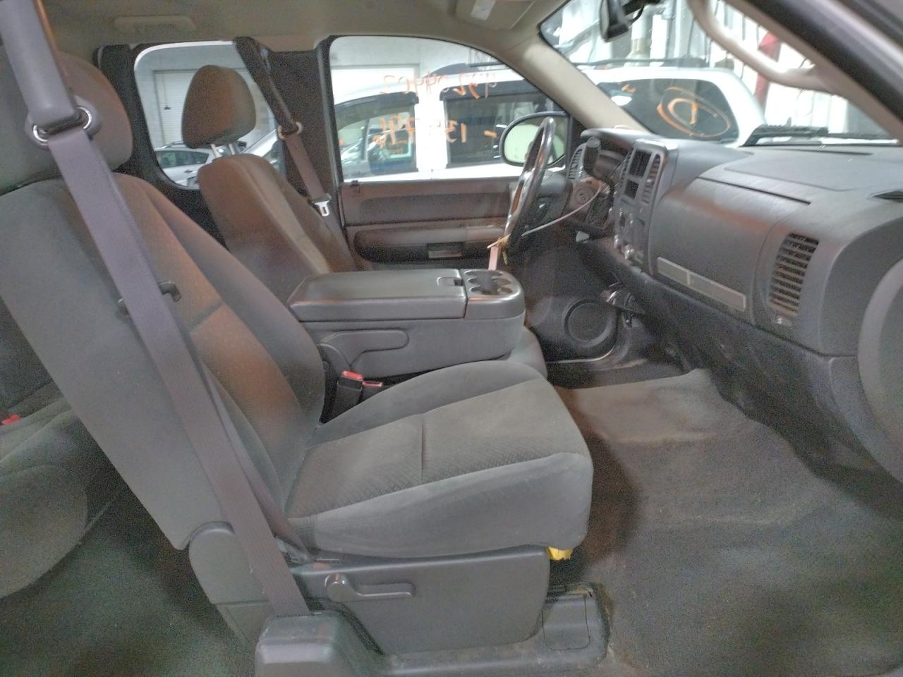 Photo 5 from auction – 2007 CHEVROLET SILVERADO with VIN 1GCEK19087E502938