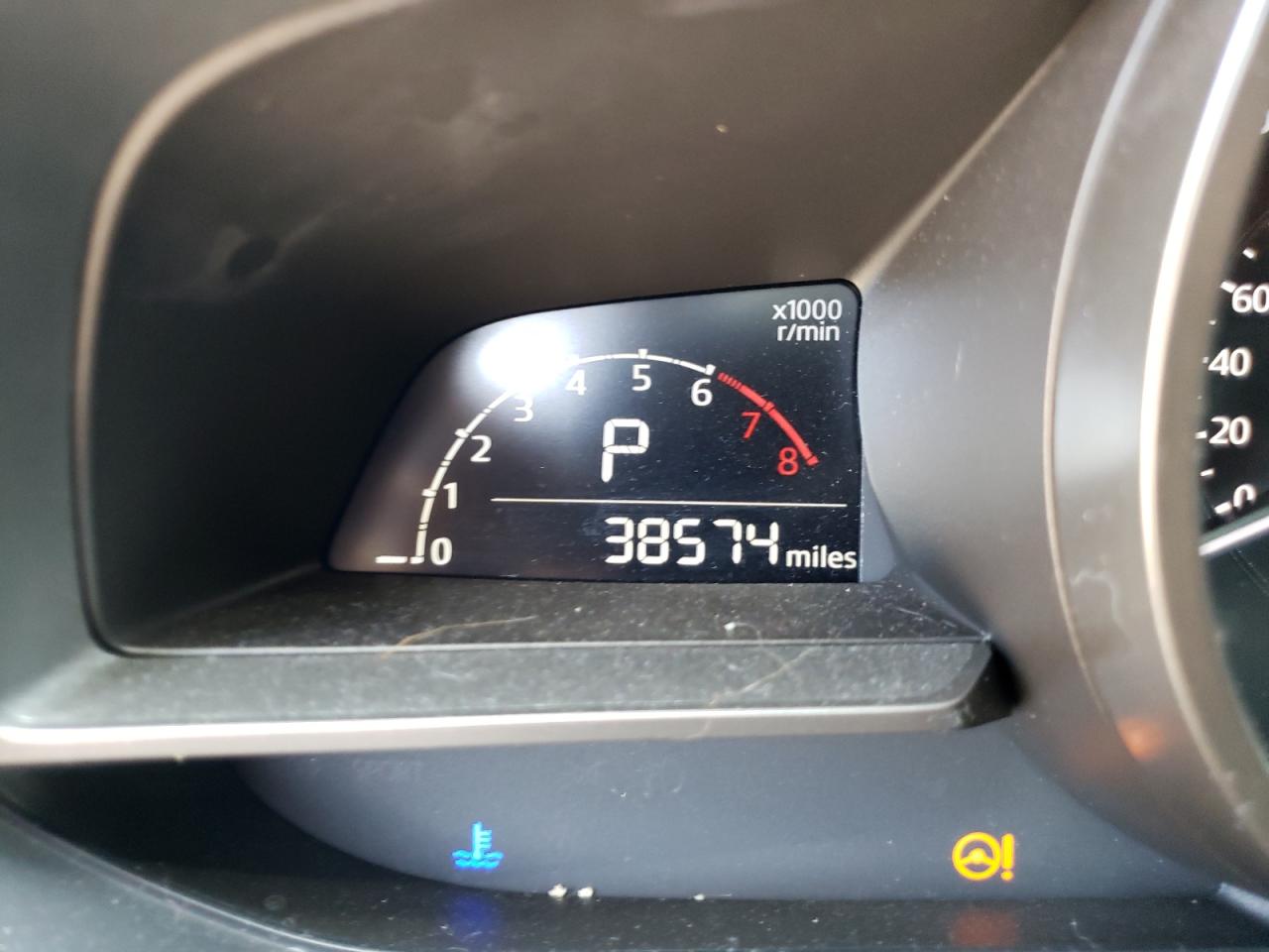 Photo 8 from auction – 2018 MAZDA 3 TOURING with VIN 3MZBN1V35JM177321