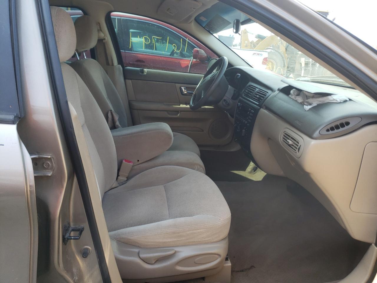 Photo 5 from auction – 2002 FORD TAURUS SE with VIN 1FAFP53U92A141301