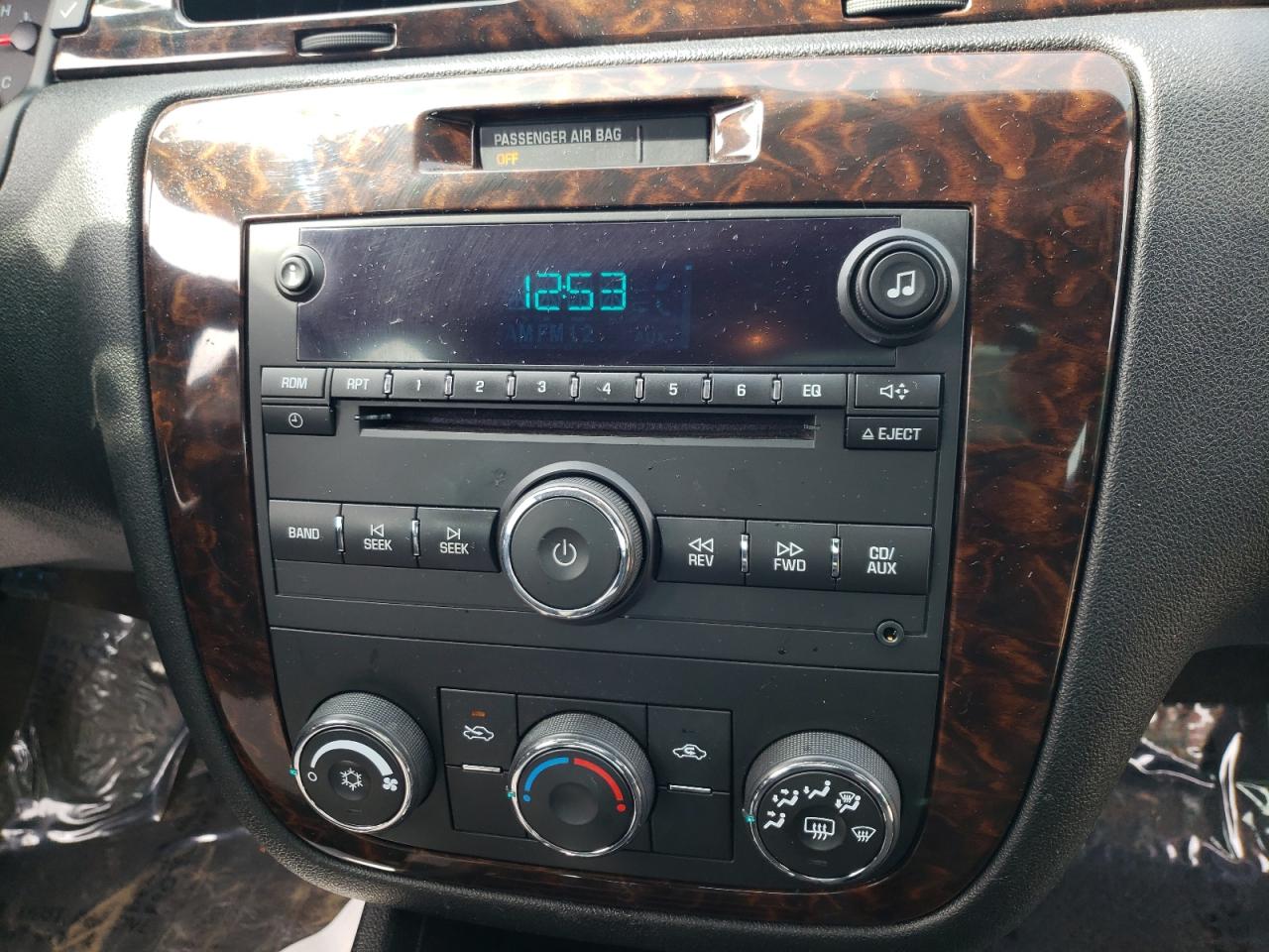 Photo 9 from auction – 2014 CHEVROLET IMPALA LIM with VIN 2G1WA5E32E1148775
