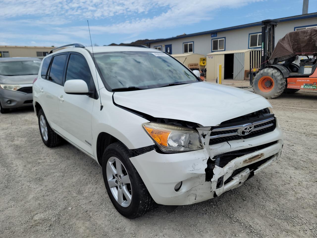 TOYOTA RAV4 LIMIT 2006 with VIN JTMZD31V865006003 - Photo from auction