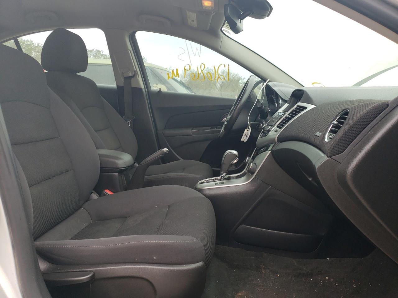 Photo 5 from auction – 2014 CHEVROLET CRUZE LT with VIN 1G1PC5SB2E7481345
