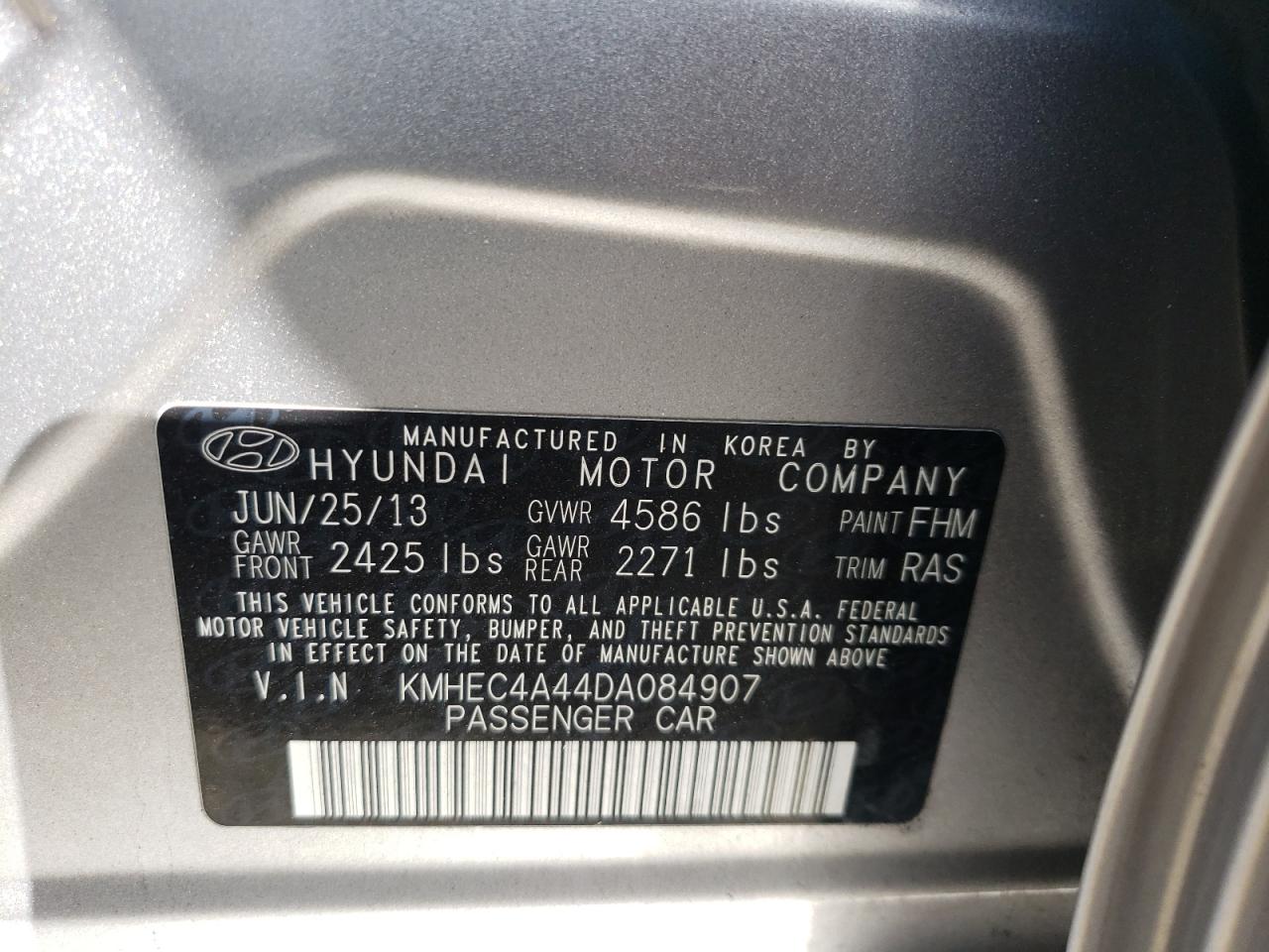 Photo 10 from auction – 2013 HYUNDAI SONATA HYB with VIN KMHEC4A44DA084907