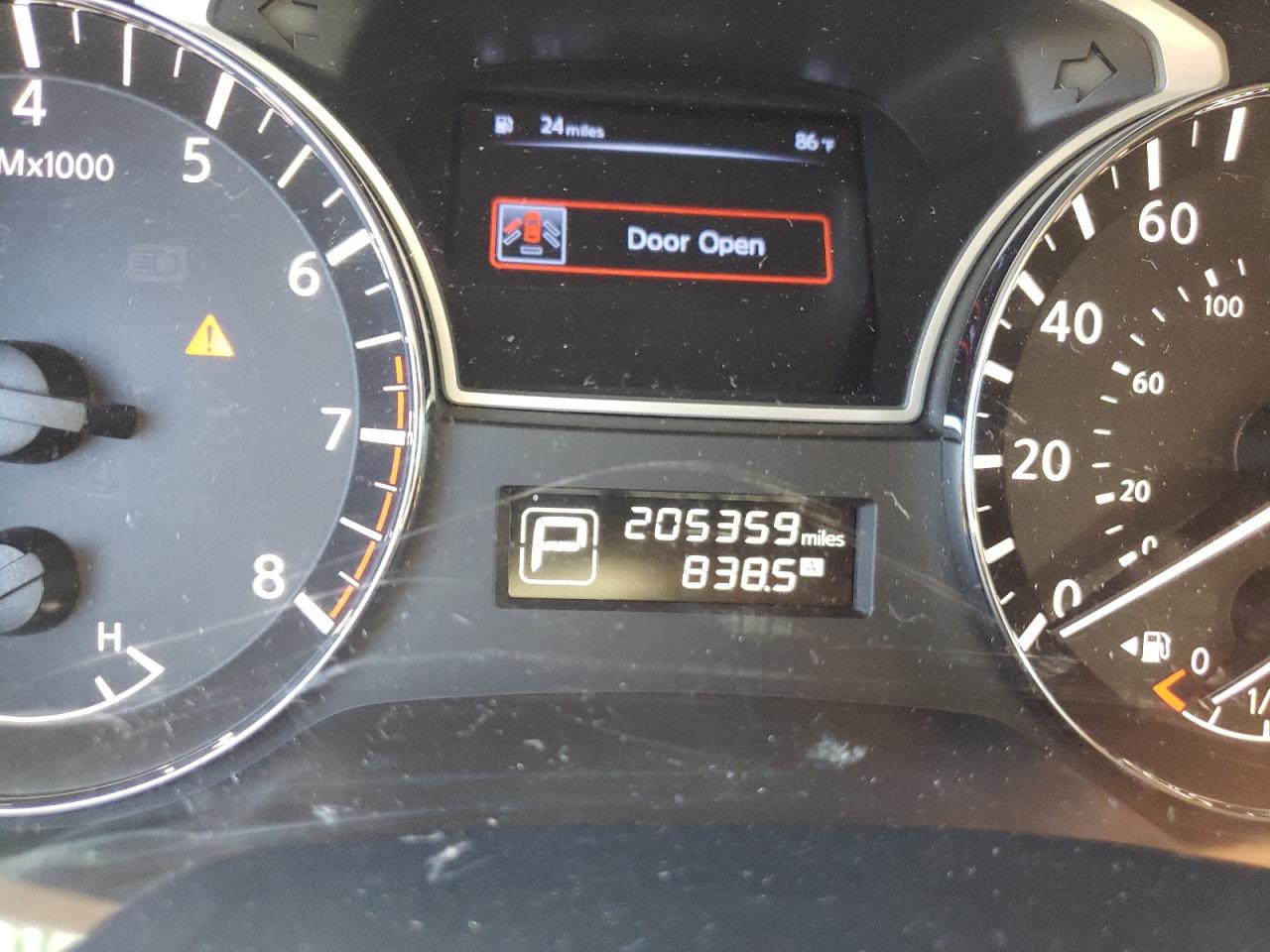 Photo 8 from auction – 2014 NISSAN PATHFINDER with VIN 5N1AR2MN8EC722135