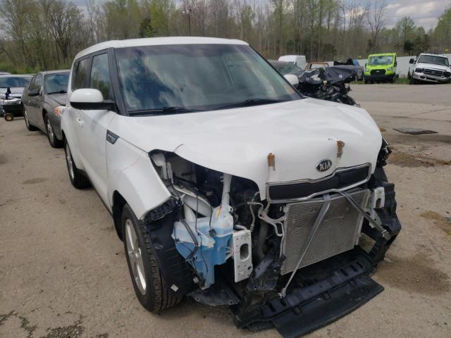 KIA SOUL 2016 with VIN KNDJN2A29G7306861 - Photo from auction