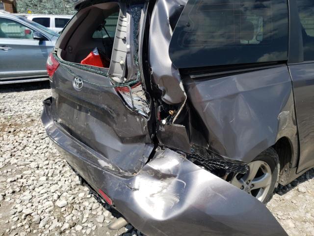 Photo 9 from auction – 2015 TOYOTA SIENNA with VIN 5TDZK3DC2FS601861