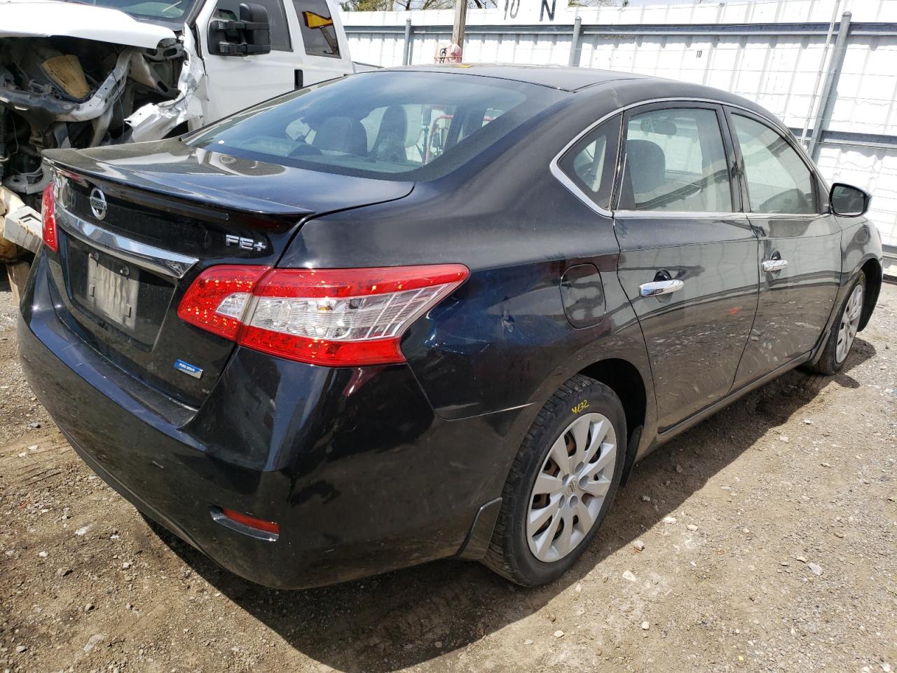Photo 4 from auction – 2014 NISSAN SENTRA S with VIN 3N1AB7AP1EY309883