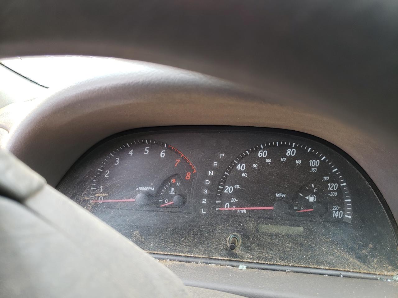 Photo 8 from auction – 2004 TOYOTA CAMRY LE with VIN 4T1BF32K64U076162