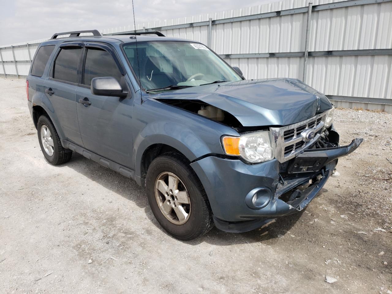 FORD ESCAPE XLT 2010 with VIN 1FMCU9D76AKD45645 - Photo from auction