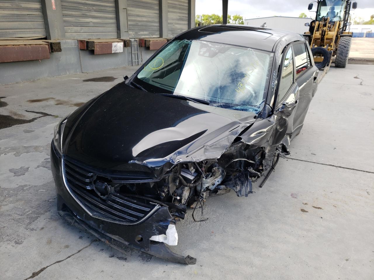 Photo 2 from auction – 2016 MAZDA CX-5 GT with VIN JM3KE2DY4G0806270