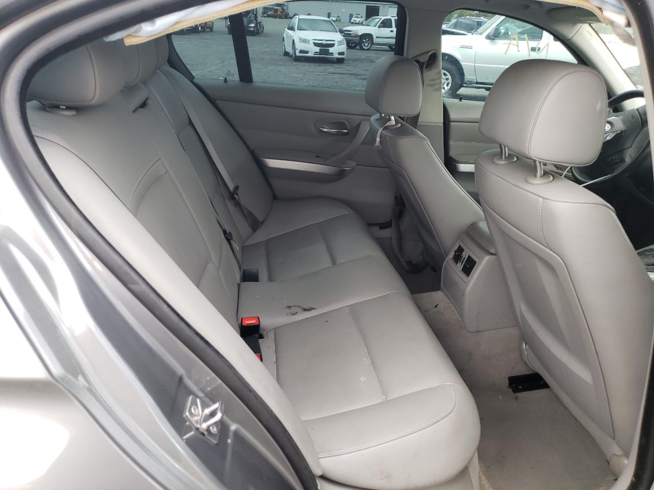 Photo 6 from auction – 2010 BMW 328 I SULE with VIN WBAPH5G52ANM34489