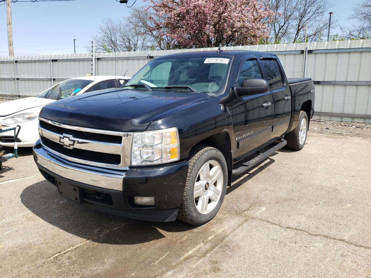 Photo 2 from auction – 2008 CHEVROLET SILVERADO with VIN 2GCEK13JX81280844