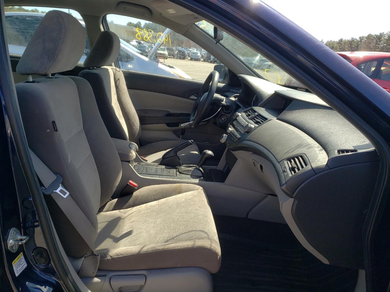 Photo 5 from auction – 2010 HONDA ACCORD LX with VIN 1HGCP2F37AA055757