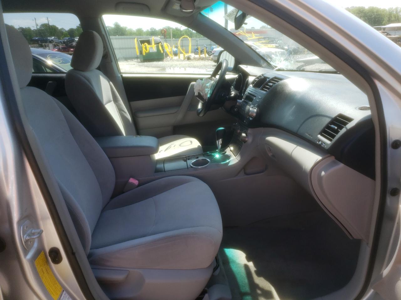 Photo 5 from auction – 2008 TOYOTA HIGHLANDER with VIN JTEES41A582060818