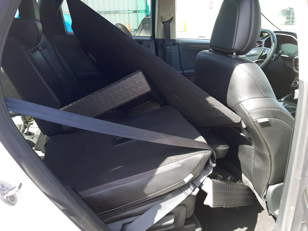 Photo 6 from auction – 2020 FORD ESCAPE TIT with VIN 1FMCU9J97LUA96933