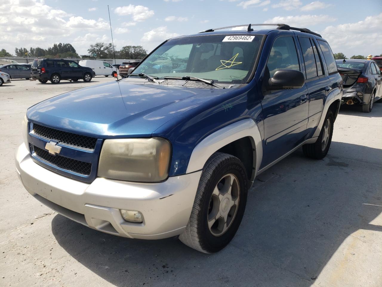Photo 2 from auction – 2006 CHEVROLET TRAILBLAZE with VIN 1GNDS13S362175989