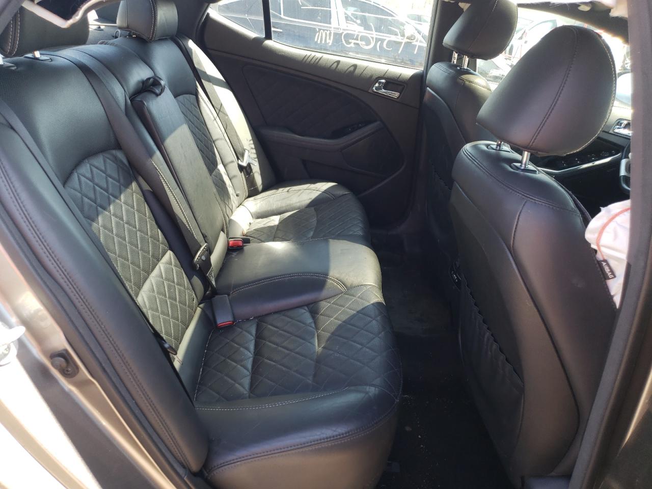 Photo 6 from auction – 2015 KIA OPTIMA SX with VIN 5XXGR4A65FG382290