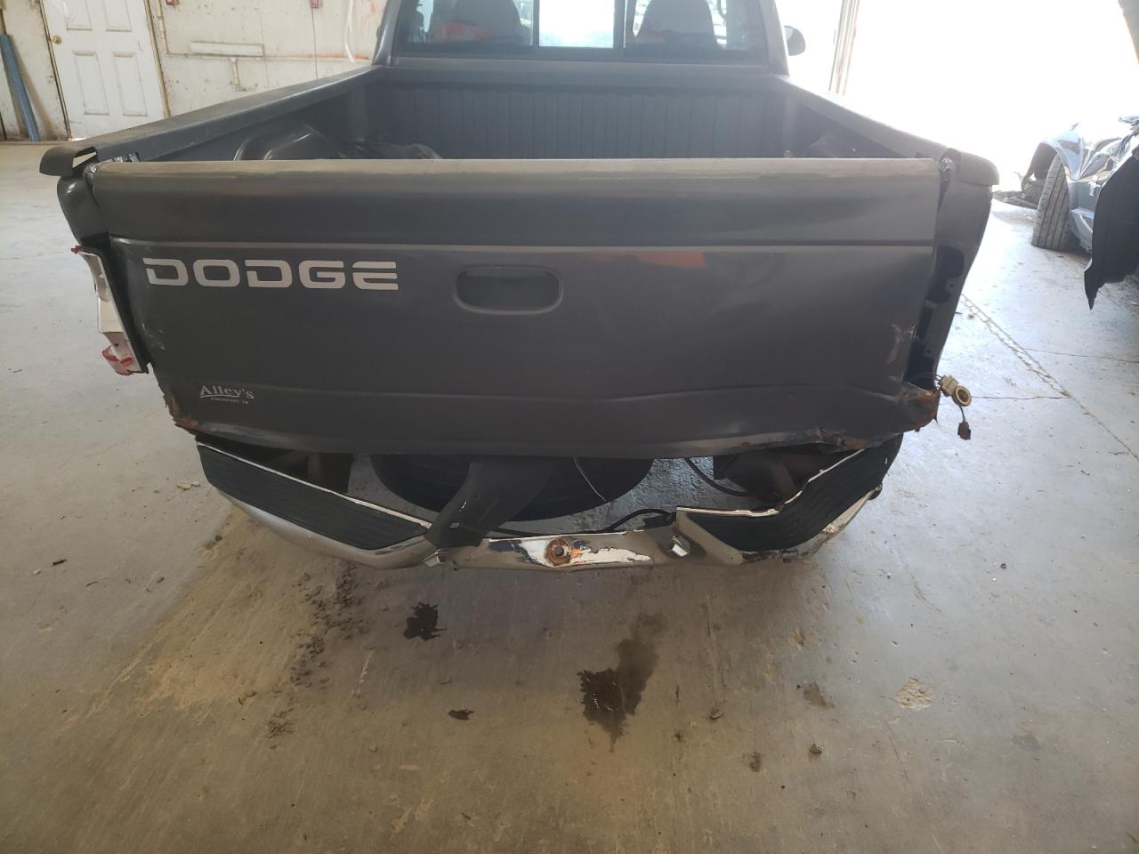 Photo 9 from auction – 2002 DODGE DAKOTA SLT with VIN 1B7FL46X92S501165