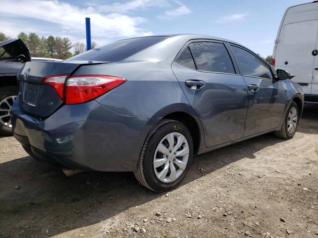 Photo 4 from auction – 2015 TOYOTA COROLLA L with VIN 2T1BURHE5FC333505